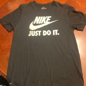 NIKE DRY FIT SHIRT - MENS